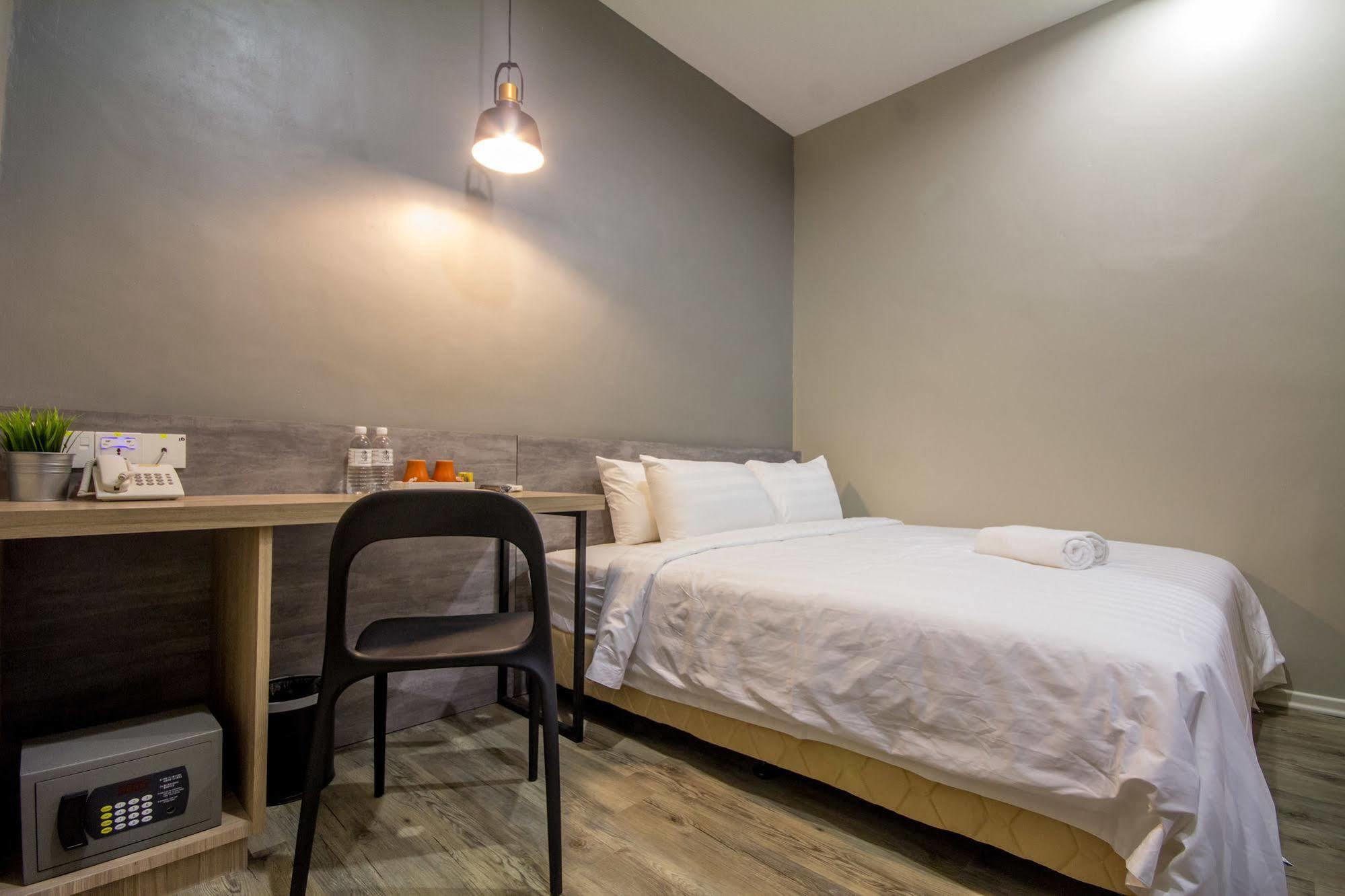 Chariton Hotel Alma Bukit Mertajam Eksteriør bilde